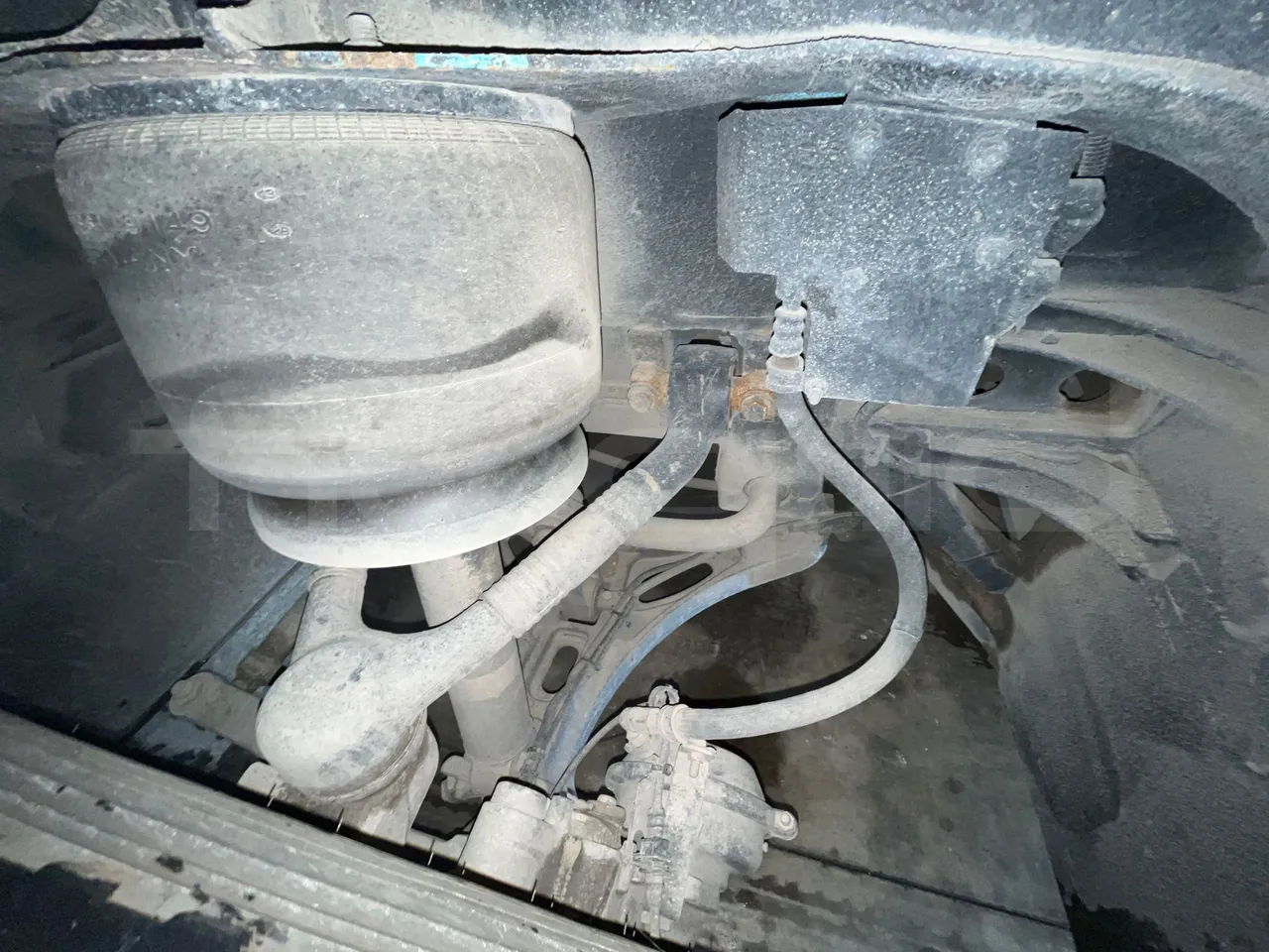 Iveco Irisbus France Magelys HD - Euro5 - 331kW - 12-250mt - front brake calipers right