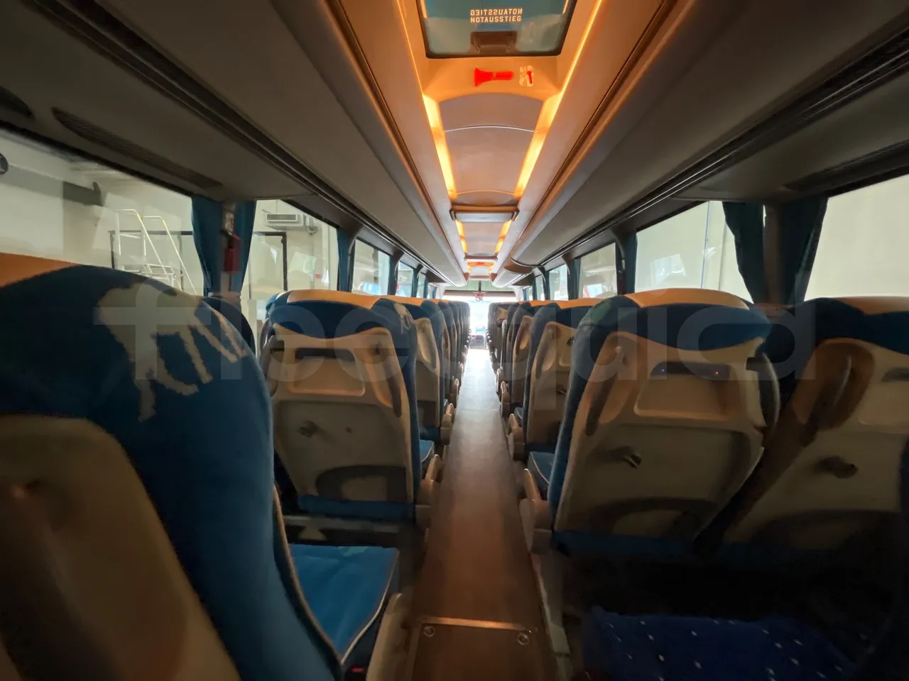 Iveco Irisbus France Magelys HD - Euro5 - 331kW - 12-250mt - forward view all seats last row height