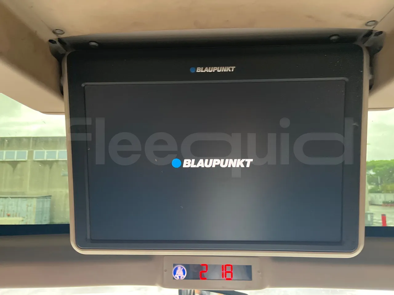 Iveco Irisbus France Magelys HD - Euro5 - 331kW - 12-250mt - monitor detail photo