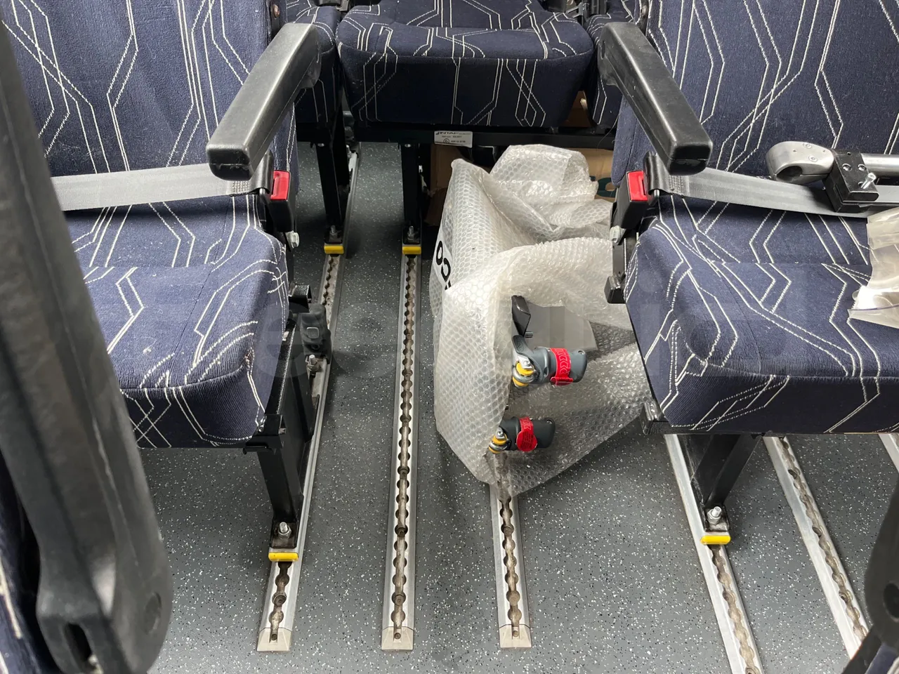 Iveco Daily A65C18 -EUR6 -132kW -7.498m - disabled area photo