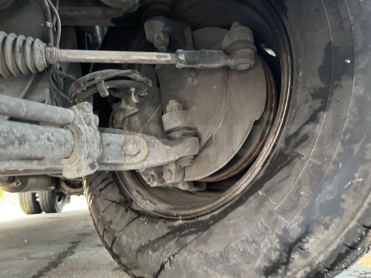 Iveco Daily A65C18 -EUR6 -132kW -7.498m - front discs left