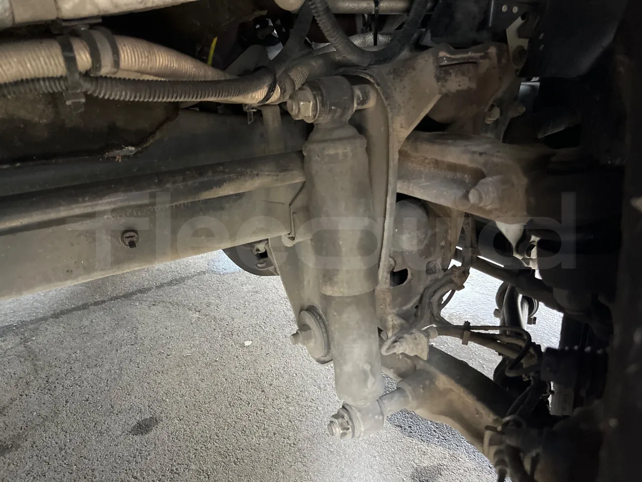 Iveco Daily A65C18 -EUR6 -132kW -7.498m - front shock absorbers right