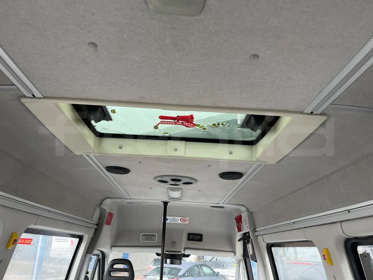 Iveco Daily A65C18 -EUR6 -132kW -7.498m - roof hatch 1