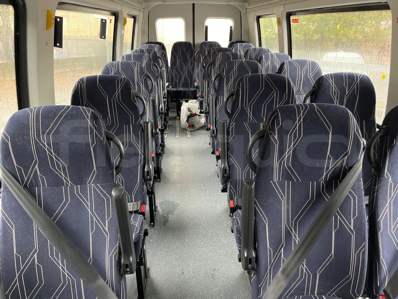 Iveco Daily A65C18 -EUR6 -132kW -7.498m - interior reverse seats driver height