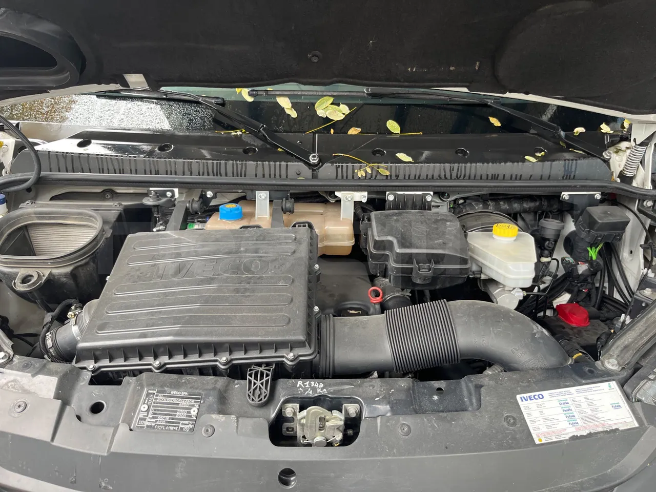 Iveco Daily A65C18 -EUR6 -132kW -7.498m - rear hatch open