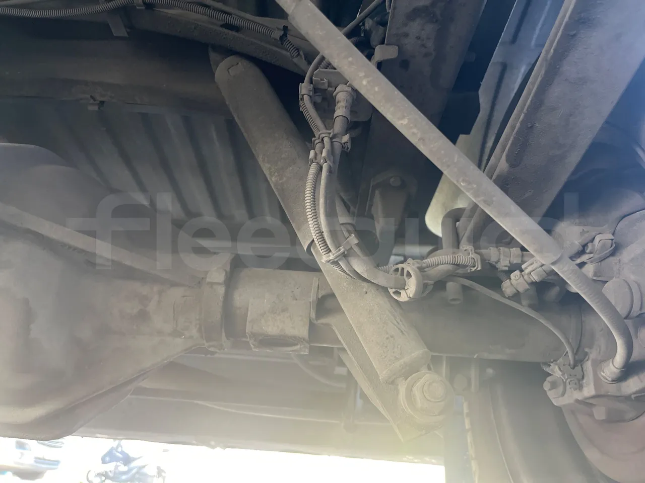 Iveco Daily A40C17 - EURO 5 - 125 kwH - axel 2 air springs 1 left
