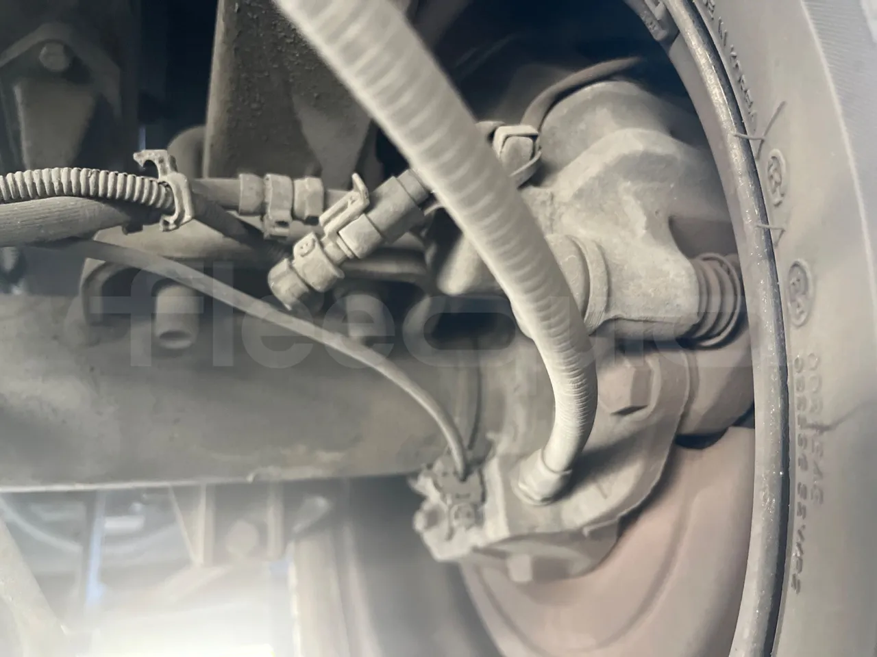 Iveco Daily A40C17 - EURO 5 - 125 kwH - axle 2 caliper brakes left