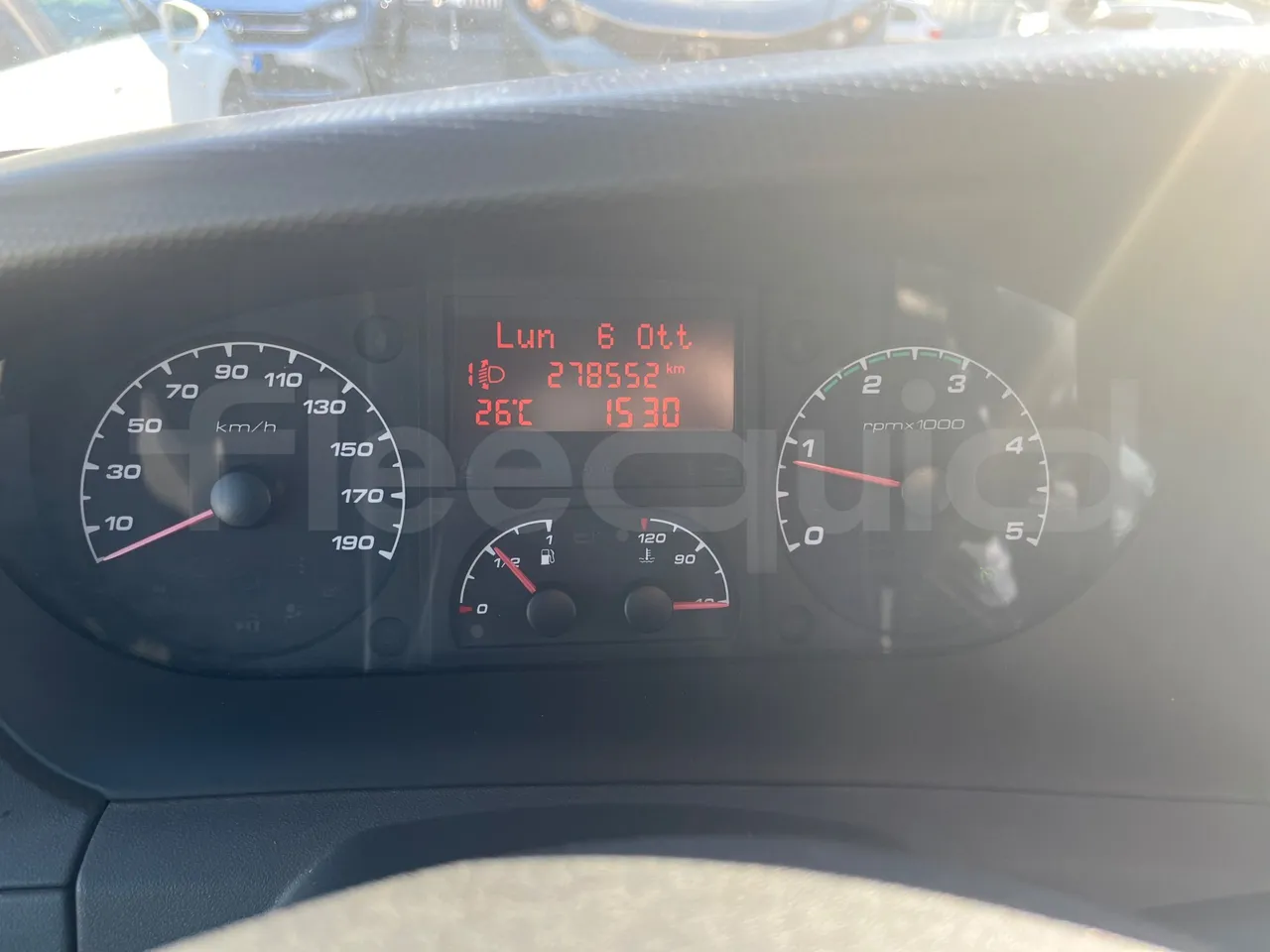 Iveco Daily A40C17 - EURO 5 - 125 kwH - dashboard lights on