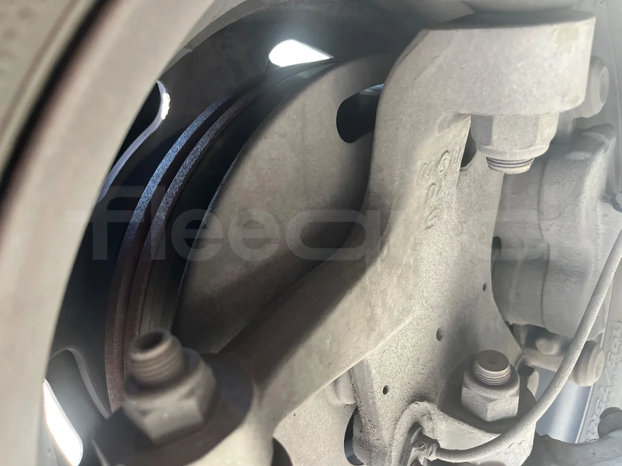 Iveco Daily A40C17 - EURO 5 - 125 kwH - front discs right