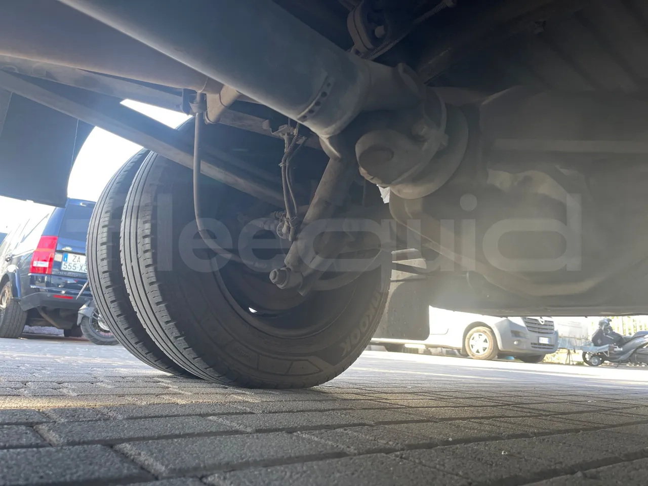 Iveco Daily A40C17 - EURO 5 - 125 kwH - axle 3 right side