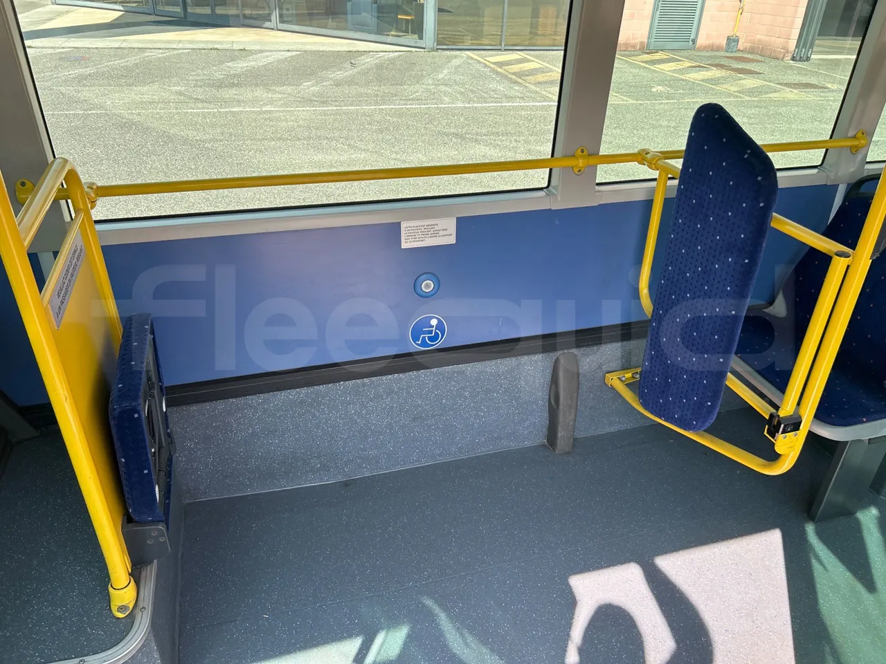 Heuliez GX127 GX127 - EUR5 - 160kW - 9.42m - disabled area photo