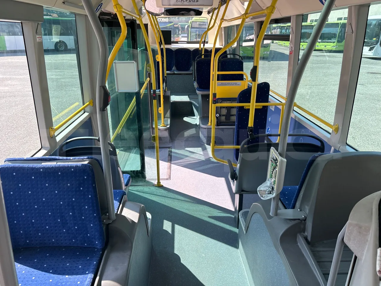 Heuliez GX127 GX127 - EUR5 - 160kW - 9.42m - interior reverse seats driver height (mandatory for bus to scrap)