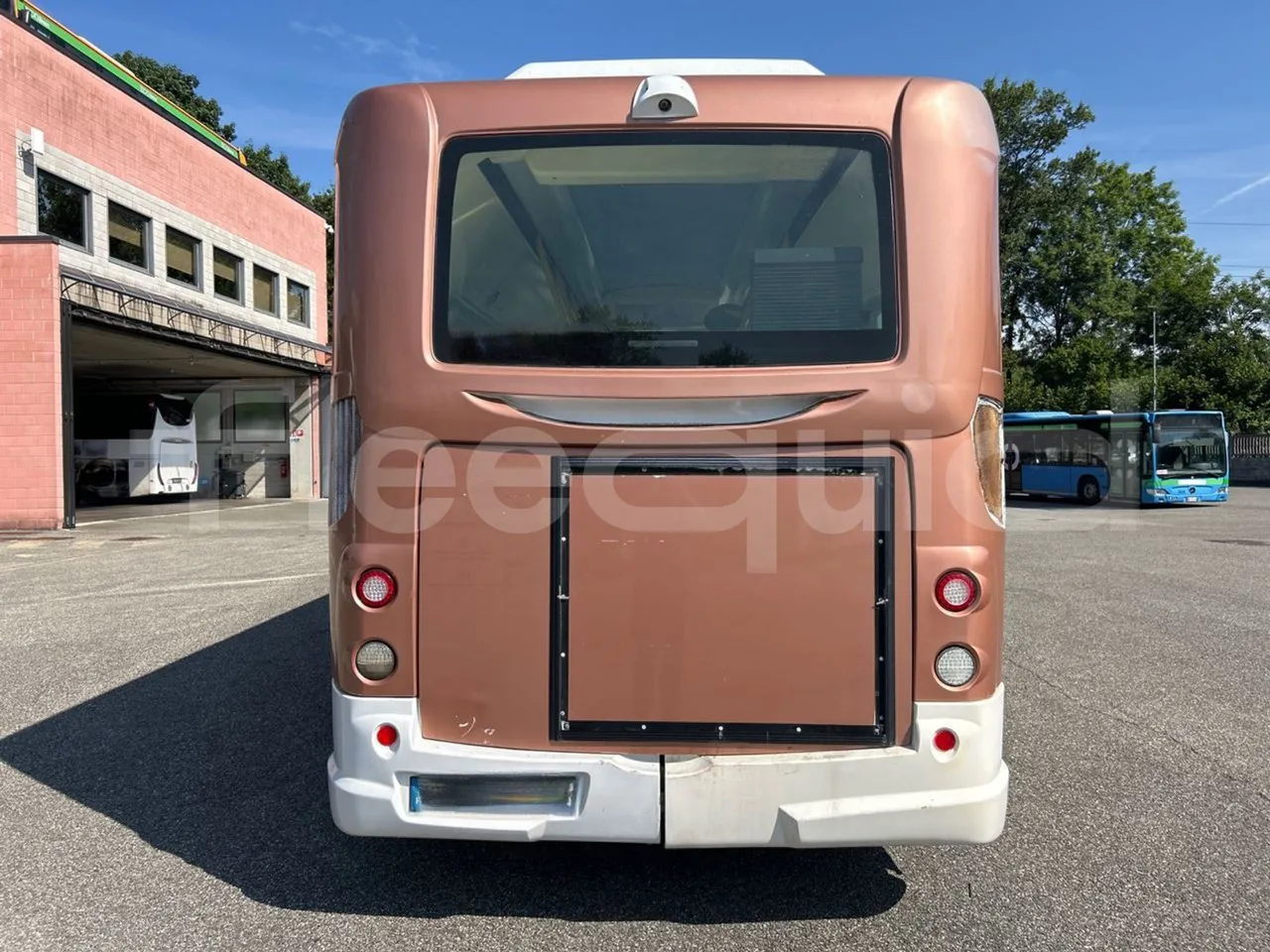 Heuliez GX127 GX127 - EUR5 - 160kW - 9.42m - rear hatch closed