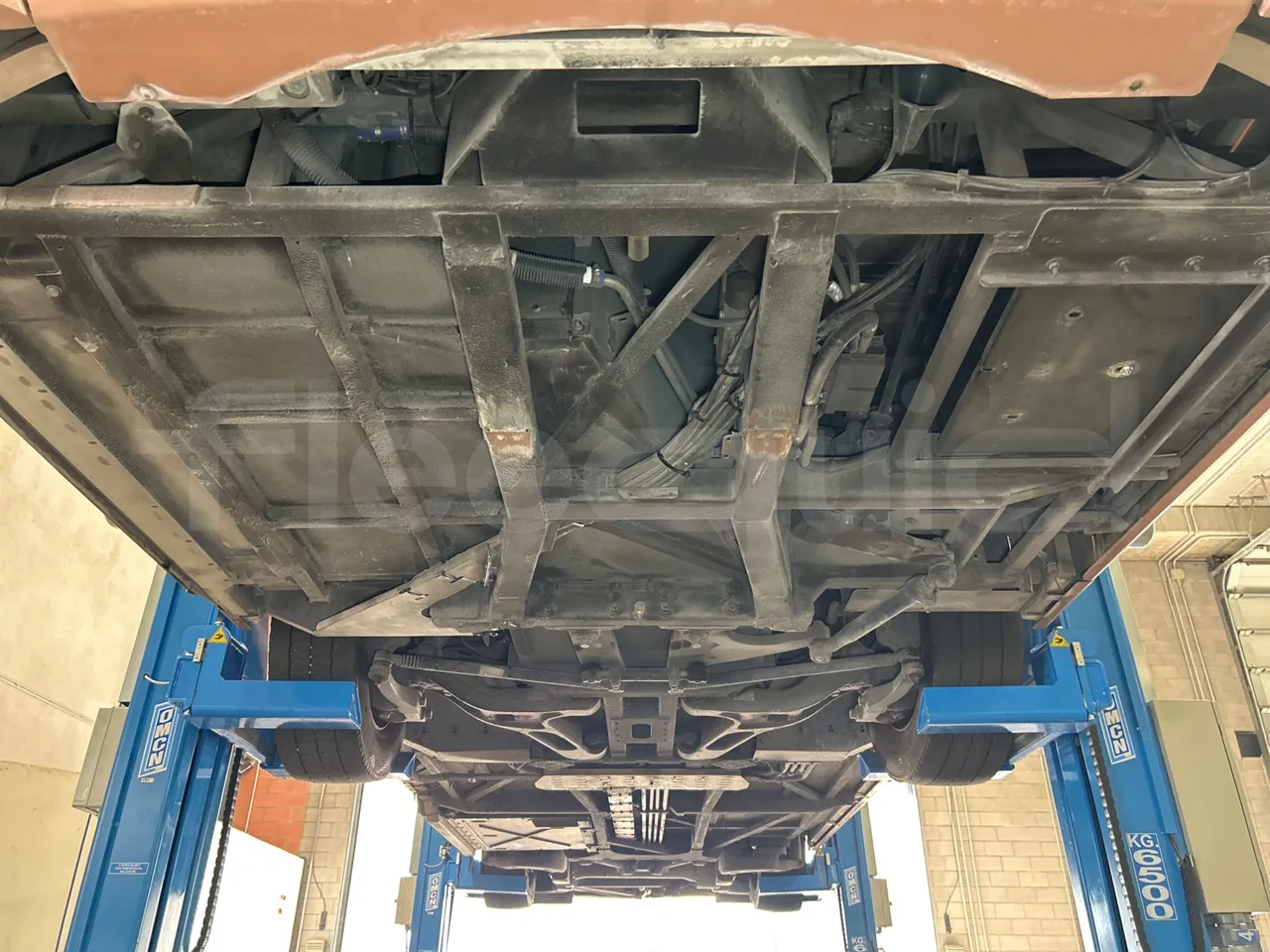 Heuliez GX127 GX127 - EUR5 - 160kW - 9.42m - front undercarriage from front