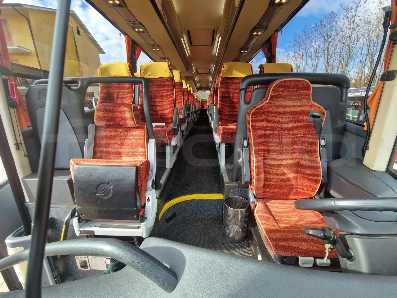 Irizar Scania K380EB - EUR4 - 279kW - 12m - jack and driver keys