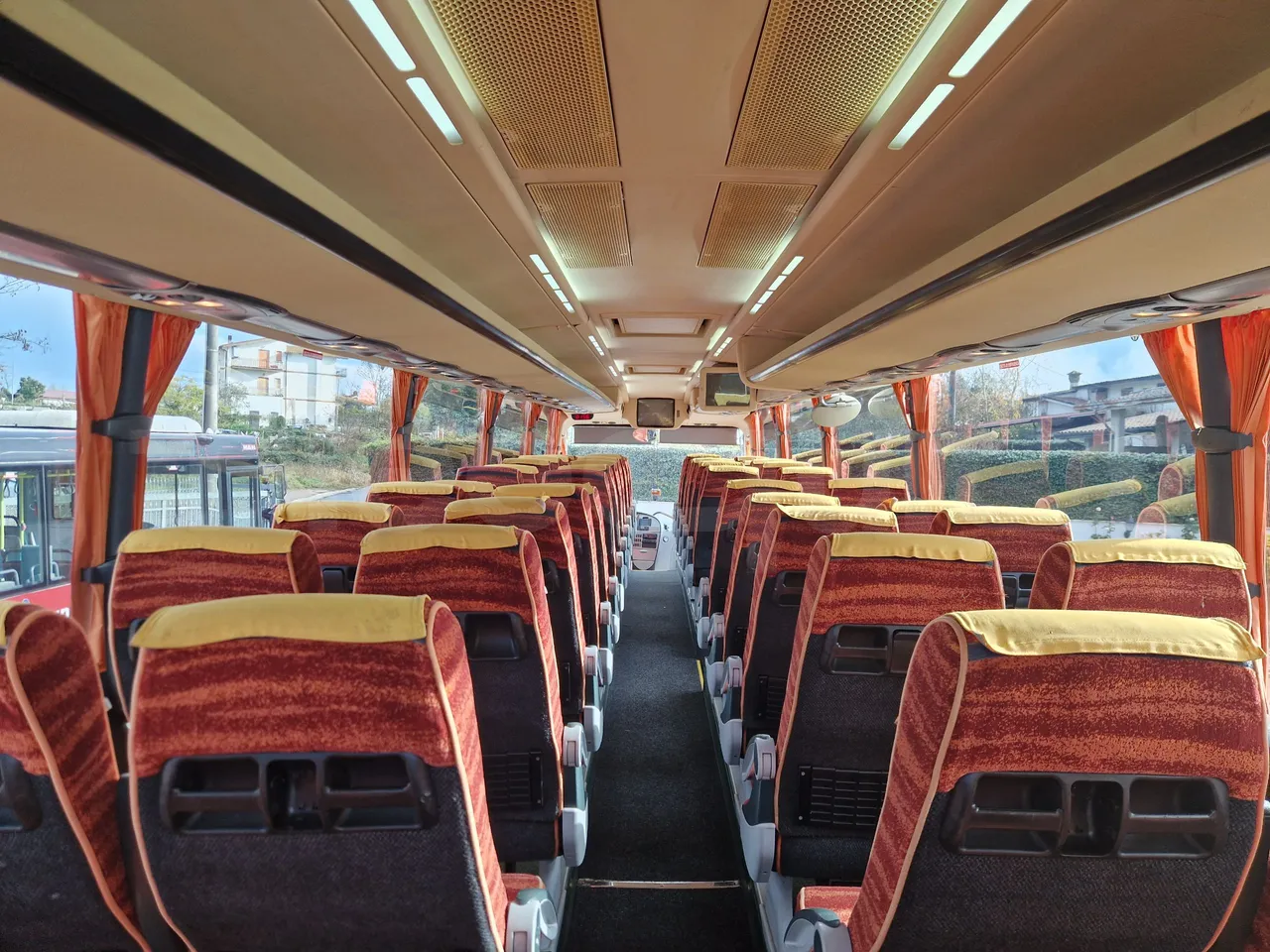 Irizar Scania K380EB - EUR4 - 279kW - 12m - camera accessories photo