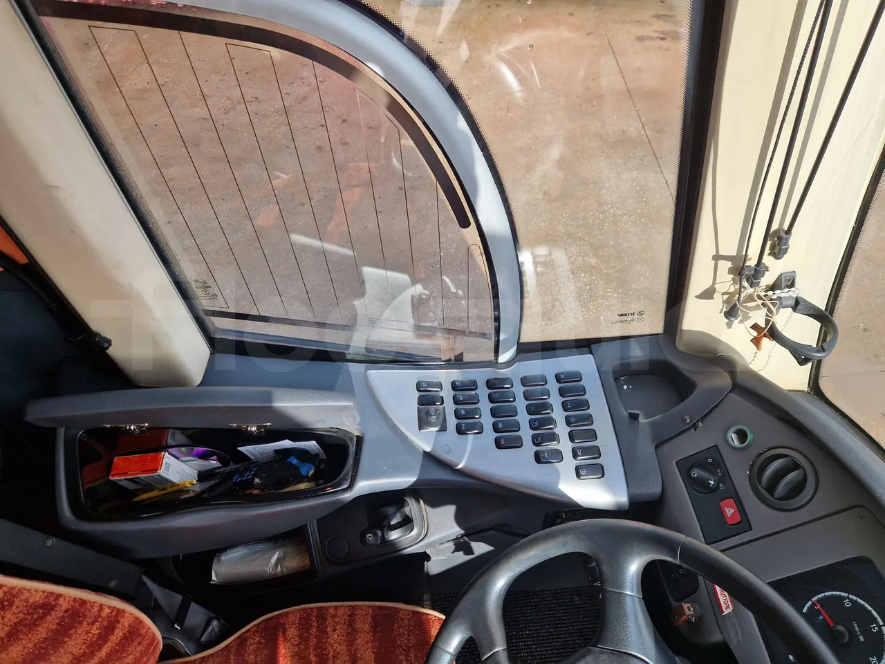 Irizar Scania K380EB - EUR4 - 279kW - 12m - onboard devices 3