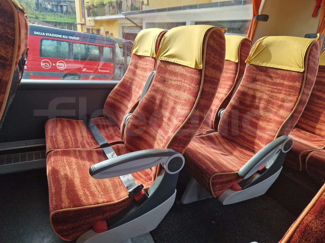 Irizar Scania K380EB - EUR4 - 279kW - 12m - central seat safety belt