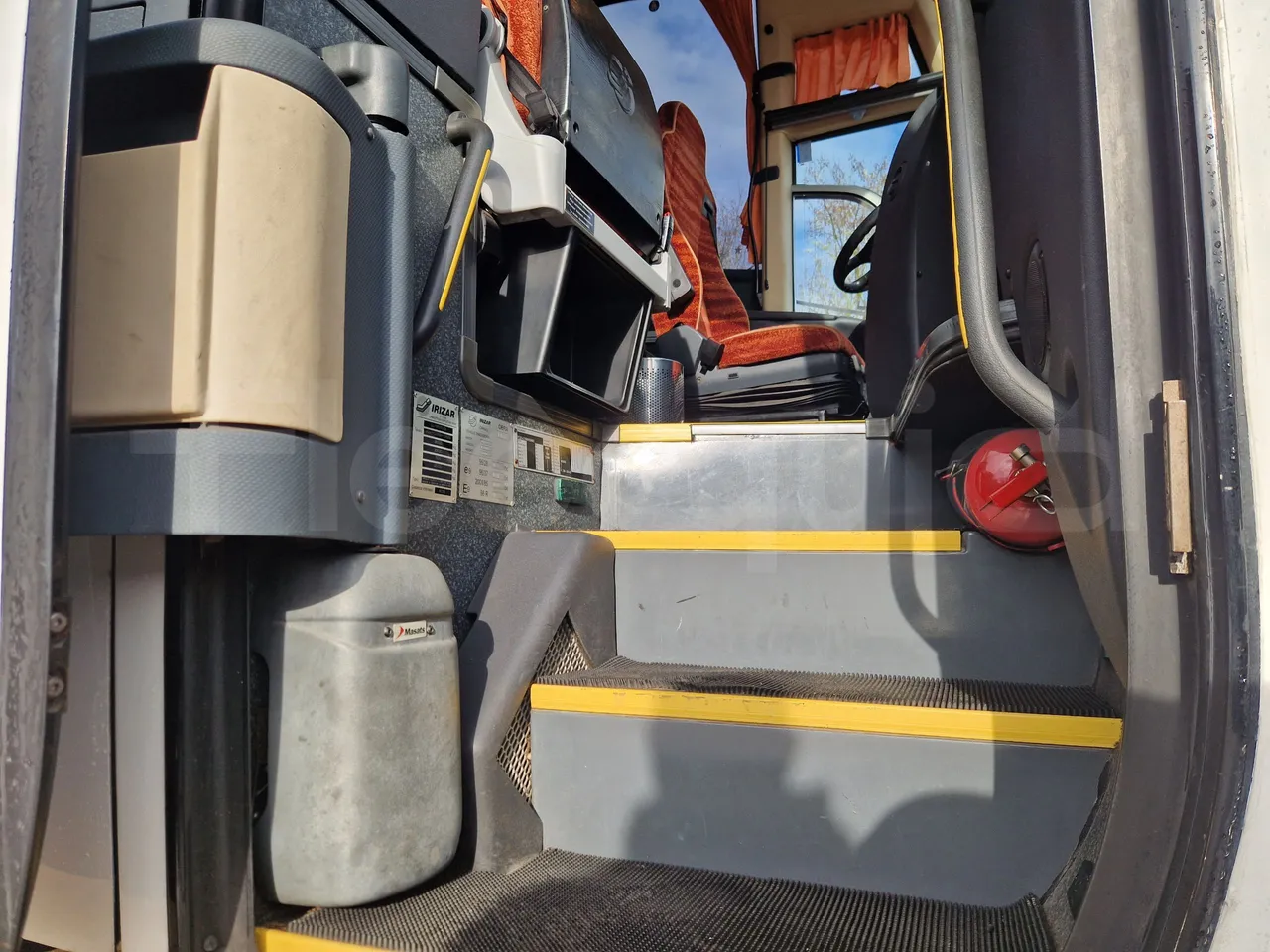 Irizar Scania K380EB - EUR4 - 279kW - 12m - door mechanism photo