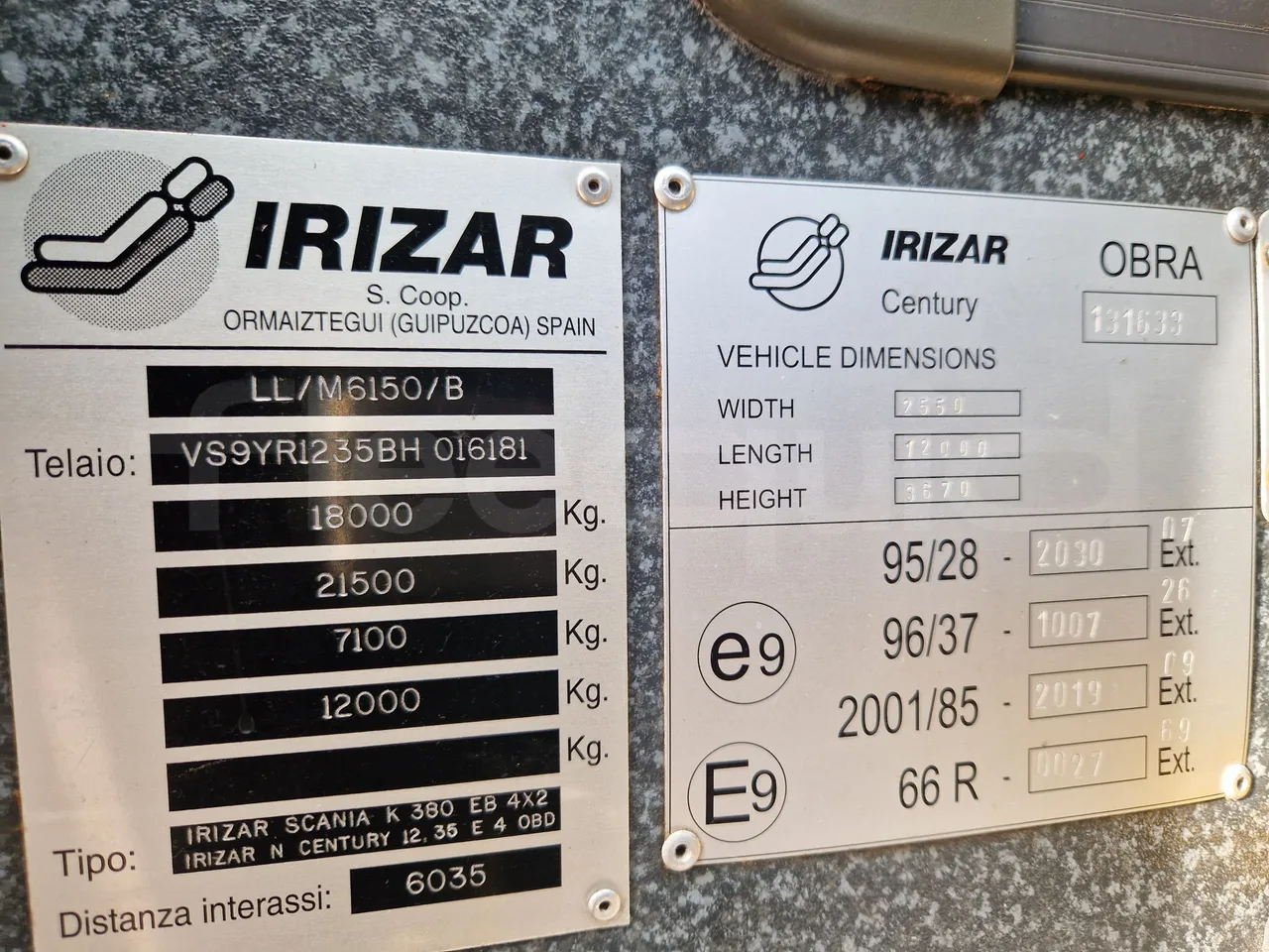 Irizar Scania K380EB - EUR4 - 279kW - 12m - vehicle plate photo
