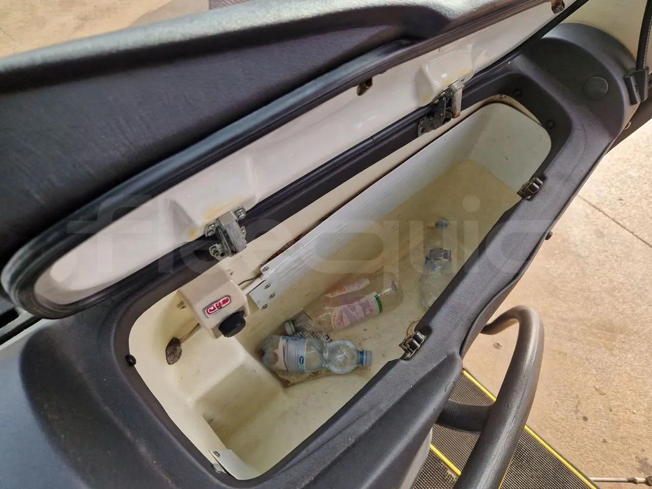 Irizar Scania K380EB - EUR4 - 279kW - 12m - platform open photo