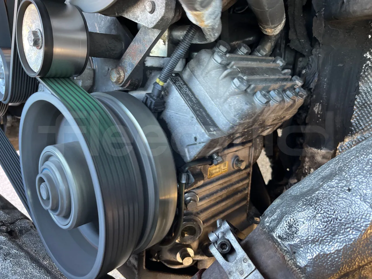 Mercedes-Benz Citaro O530 - Euro4 - 210kW - 11.950m - air conditioning compressor