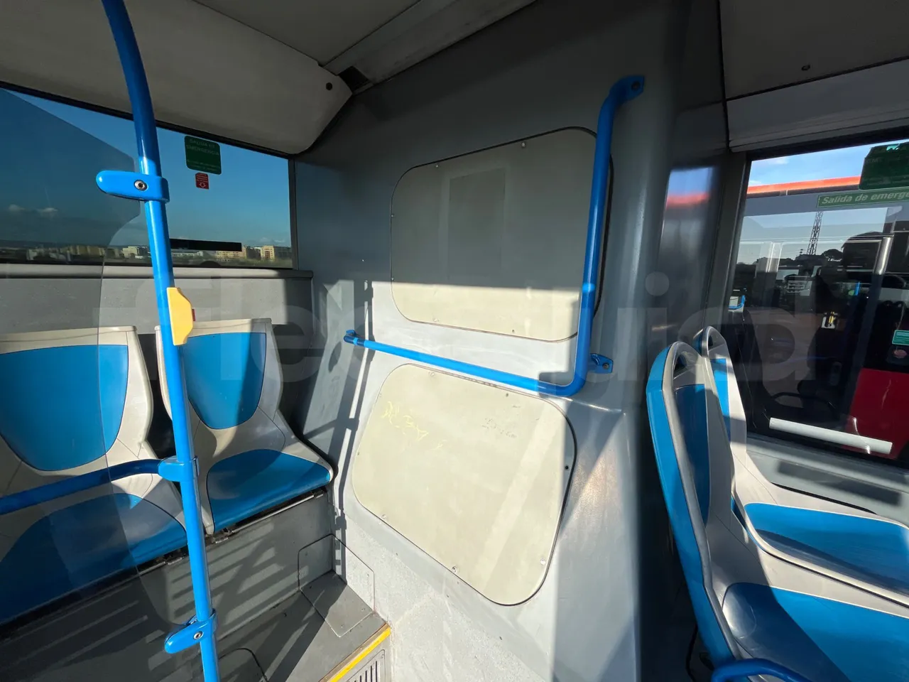 Mercedes-Benz Citaro O530 - Euro4 - 210kW - 11.950m - floor hatches photo