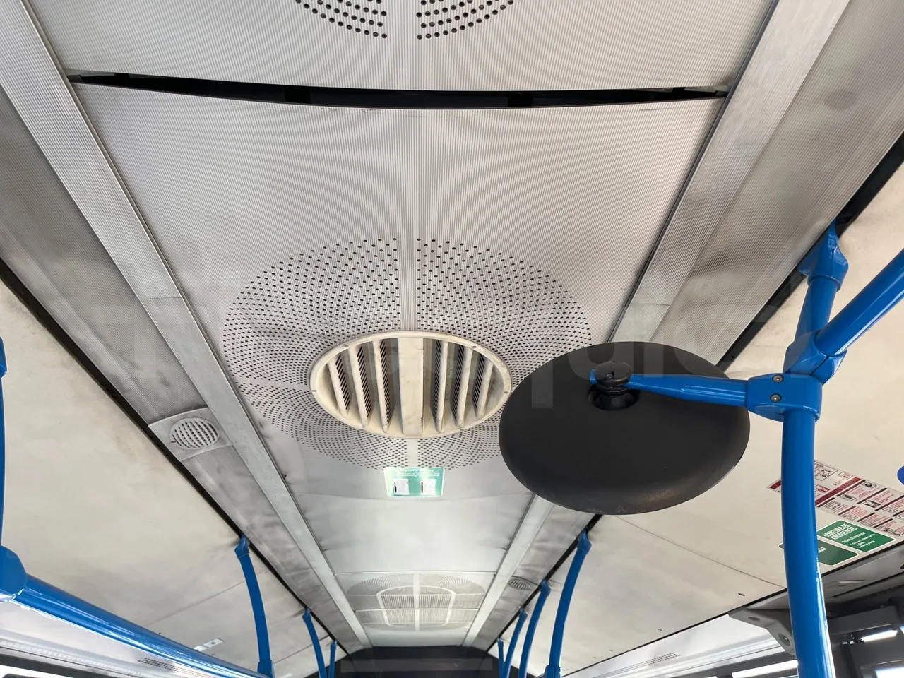 Mercedes-Benz Citaro O530 - Euro4 - 210kW - 11.950m - roof hatch 1