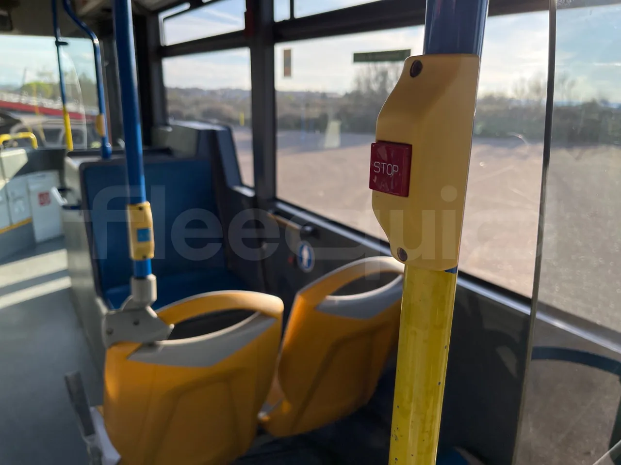 Mercedes-Benz Citaro O530 - Euro4 - 210kW - 11.950m - power outlets detail