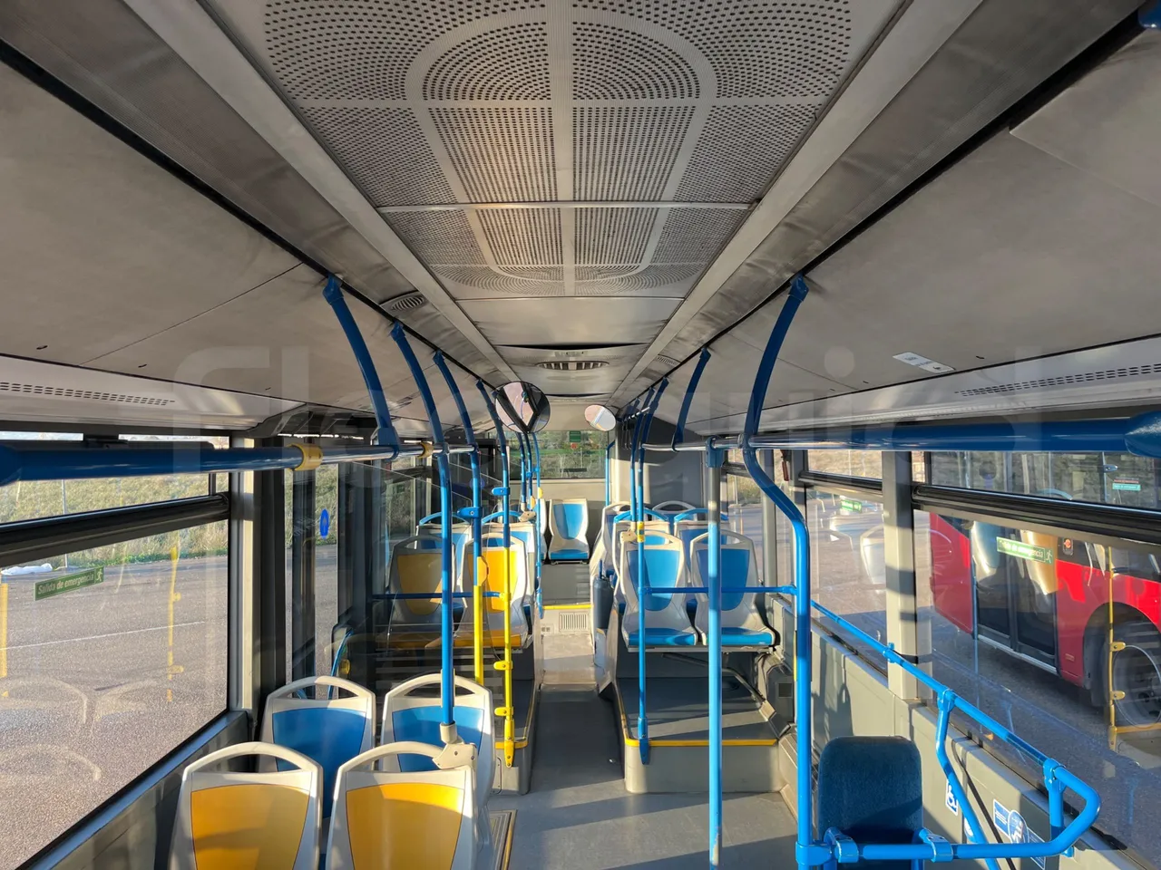 Mercedes-Benz Citaro O530 - Euro4 - 210kW - 11.950m - overhead compartments photo