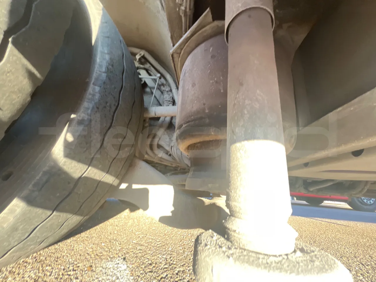 Mercedes-Benz Citaro O530 - Euro4 - 210kW - 11.950m - axle 2 shock absorbers 1 left