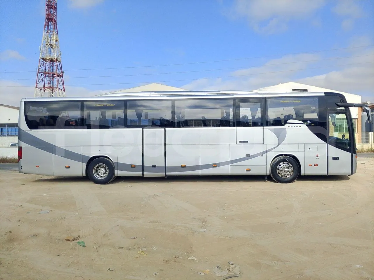 Setra S416 GT-HD/2 -EUR5- 315kW - 13m - front door 2 open
