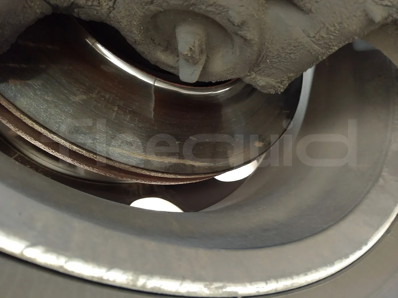 Setra S416 GT-HD/2 -EUR5- 315kW - 13m - front discs right
