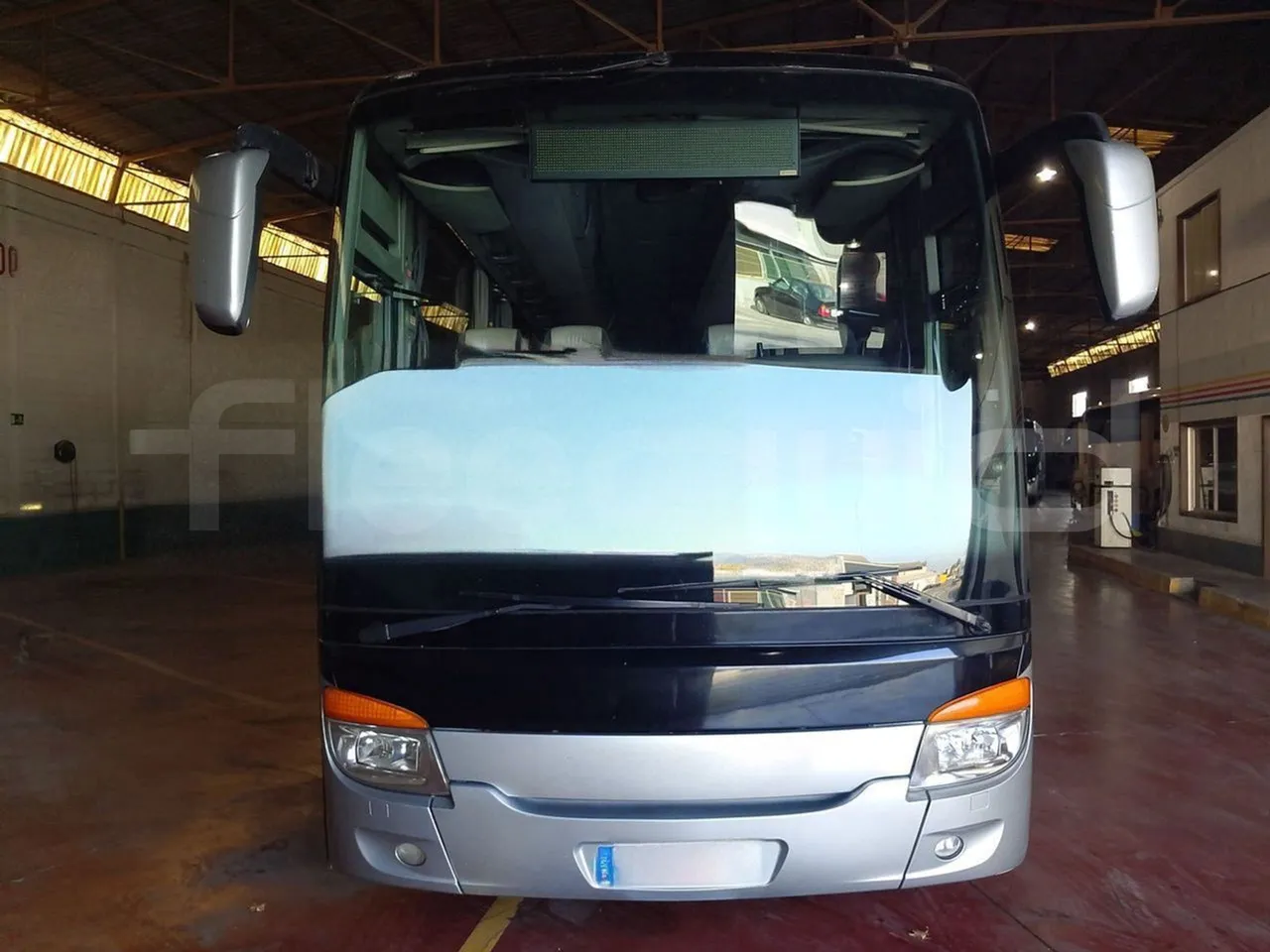 Setra S416 GT-HD/2 -EUR5- 315kW - 13m - front photo