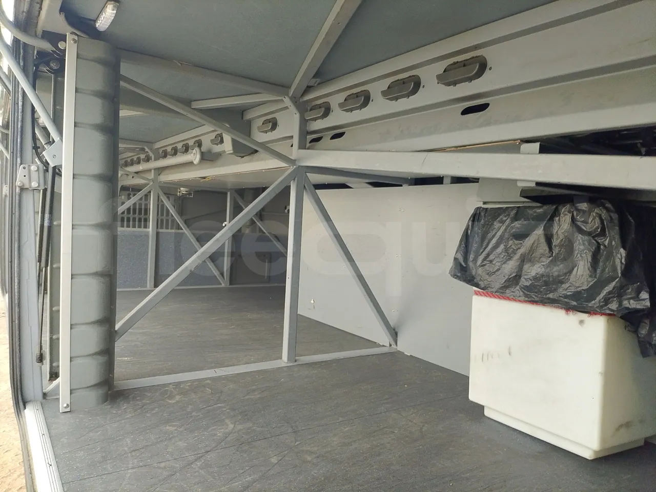 Setra S416 GT-HD/2 -EUR5- 315kW - 13m - internal frame rust check