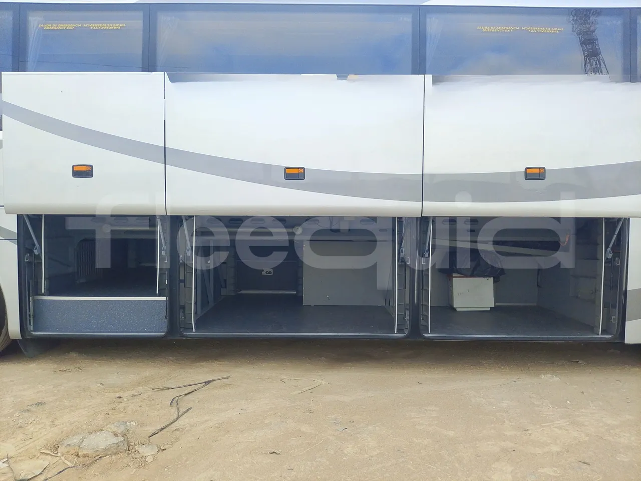 Setra S416 GT-HD/2 -EUR5- 315kW - 13m - under carpet photo