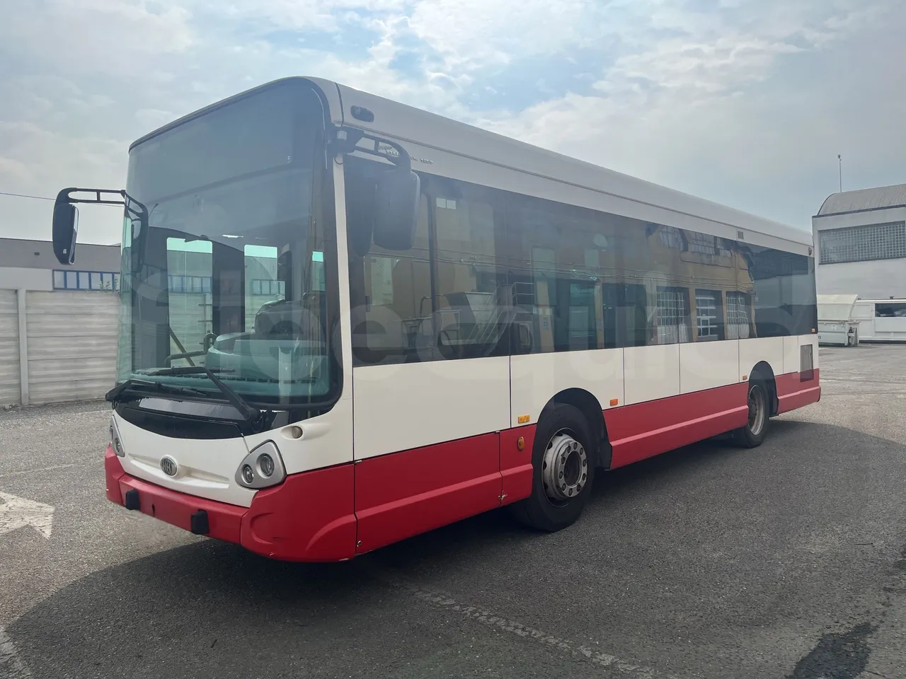 Iveco Heuliez Gx117 - 3/4 Front Left Side