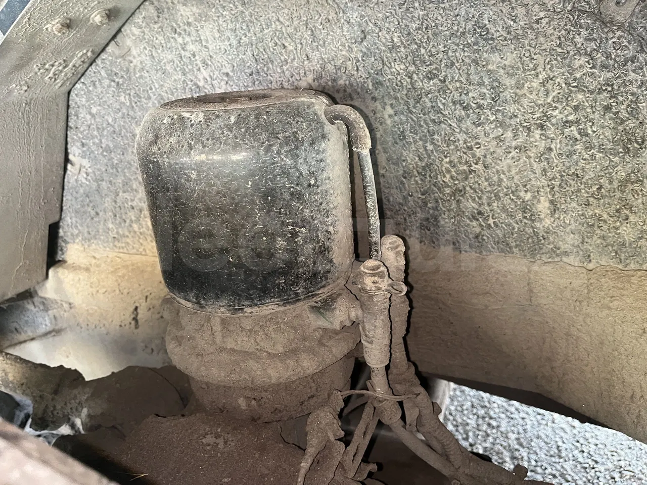 Iveco Heuliez Gx117 - Second Axle Caliper Brakes Left Side