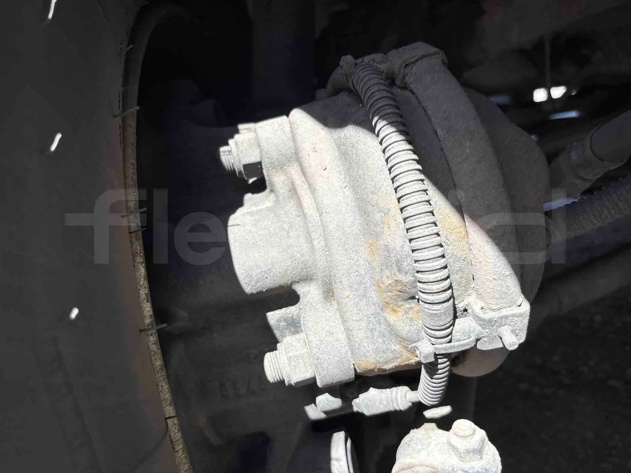 Setra S515 - front brake calipers right