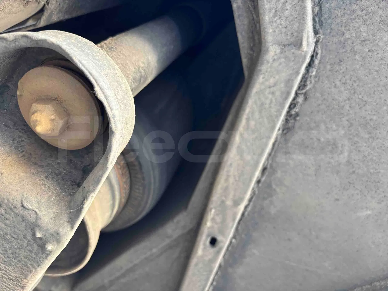 Setra S515 - axle 2 shock absorbers 2 left