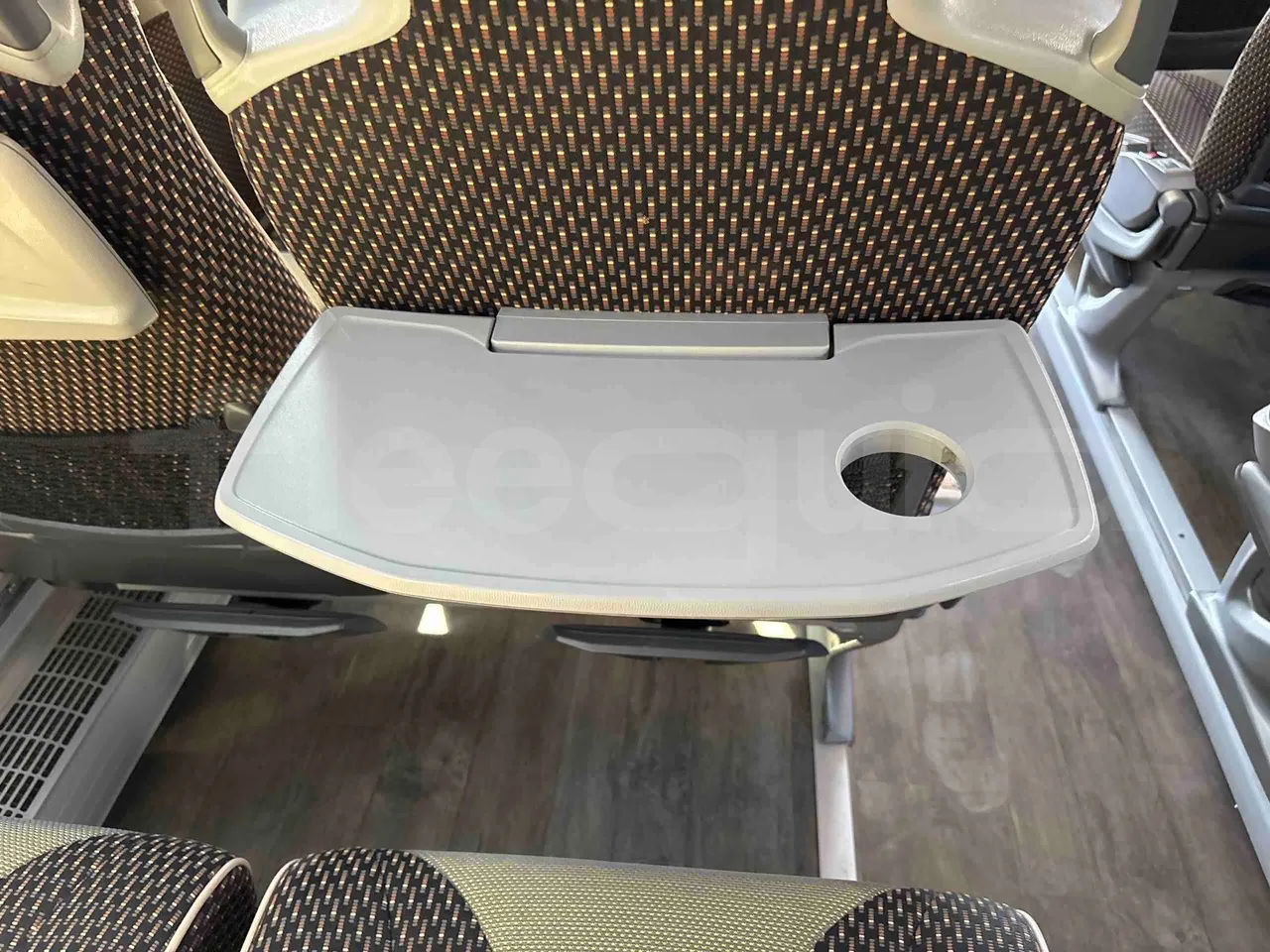Setra S515 - table detail photo