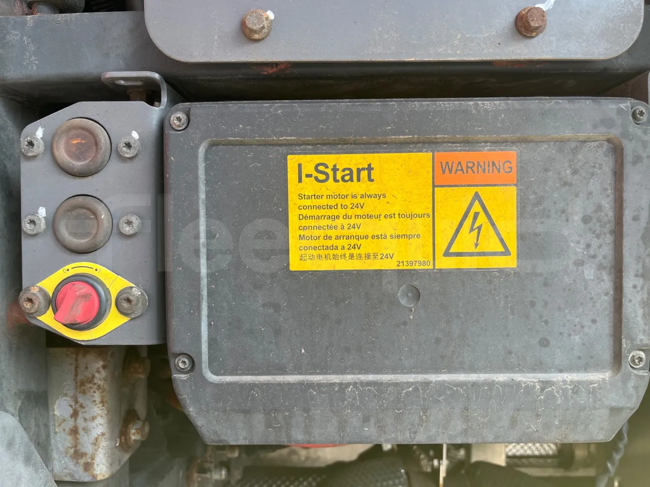 Volvo B4SC 7900  - Euro6 - 177kW - 12.134mt - engine plate photo