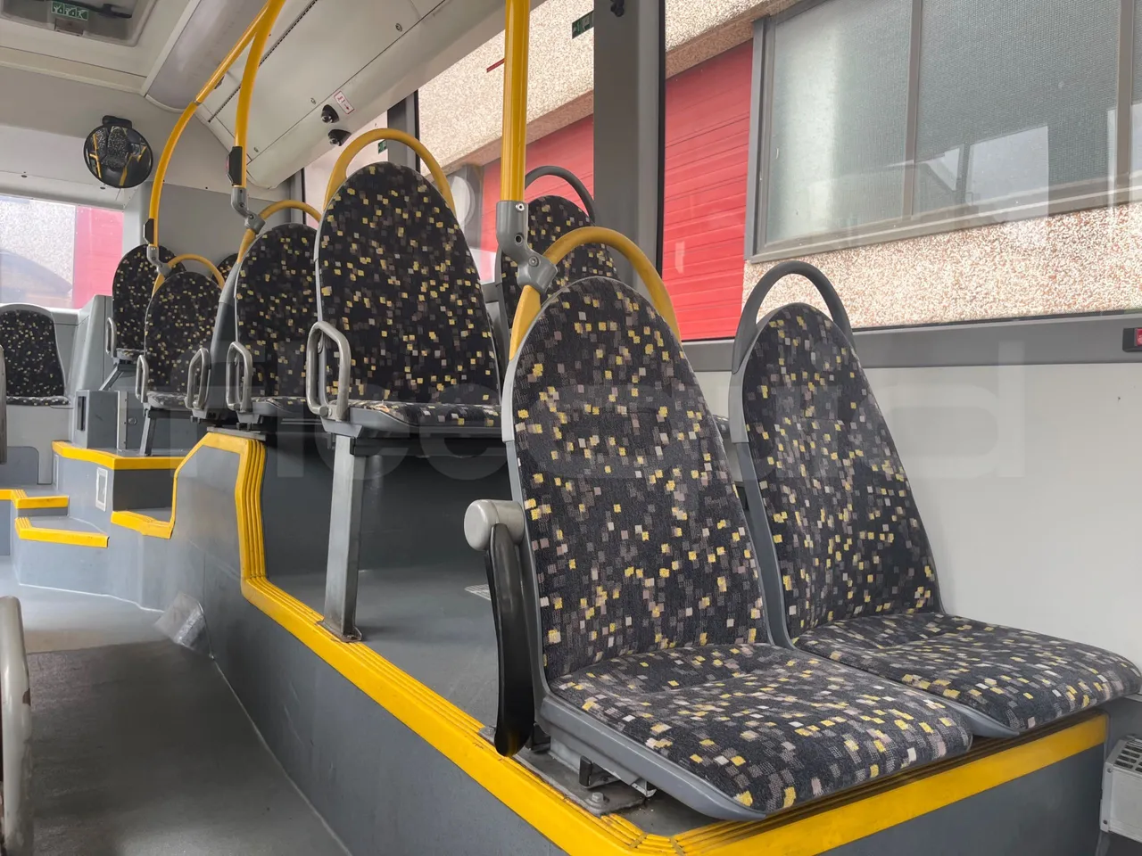 Volvo B4SC 7900  - Euro6 - 177kW - 12.134mt - single seat detail