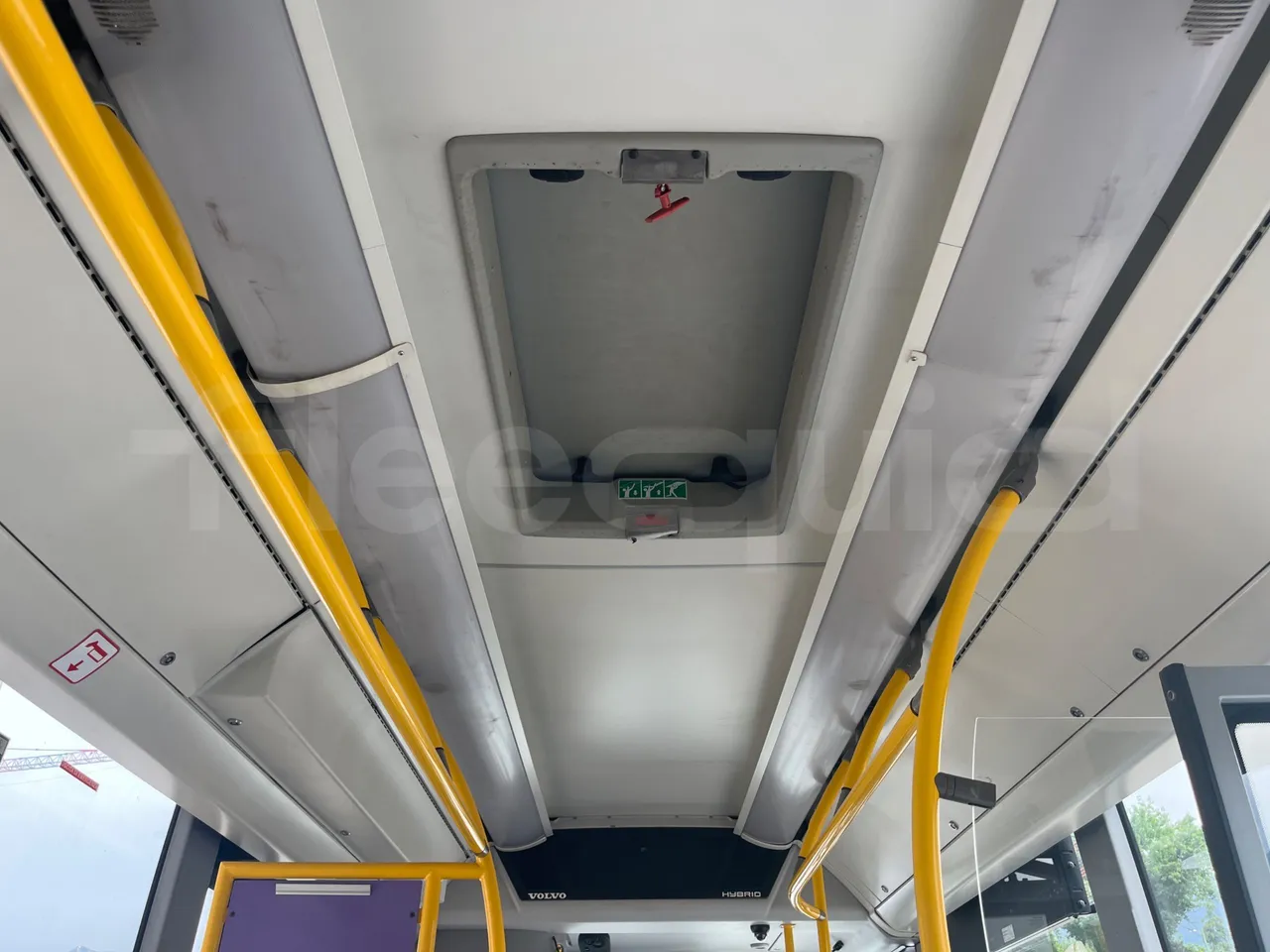 Volvo B4SC 7900  - Euro6 - 177kW - 12.134mt - roof hatch 2