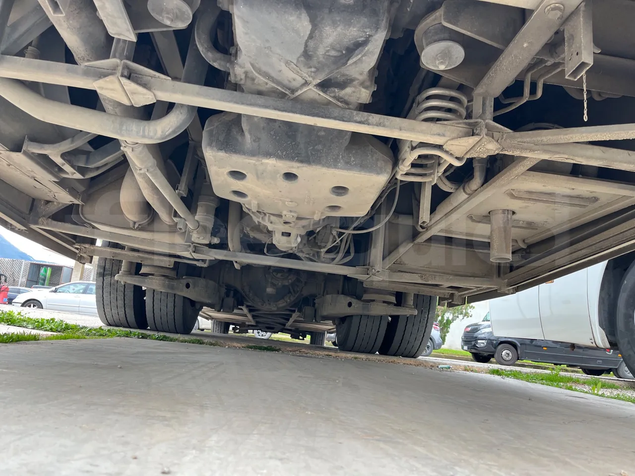 Man Noge Touring345 - EUR3 -  301kW - 13.000m - bellows turntable (18m)