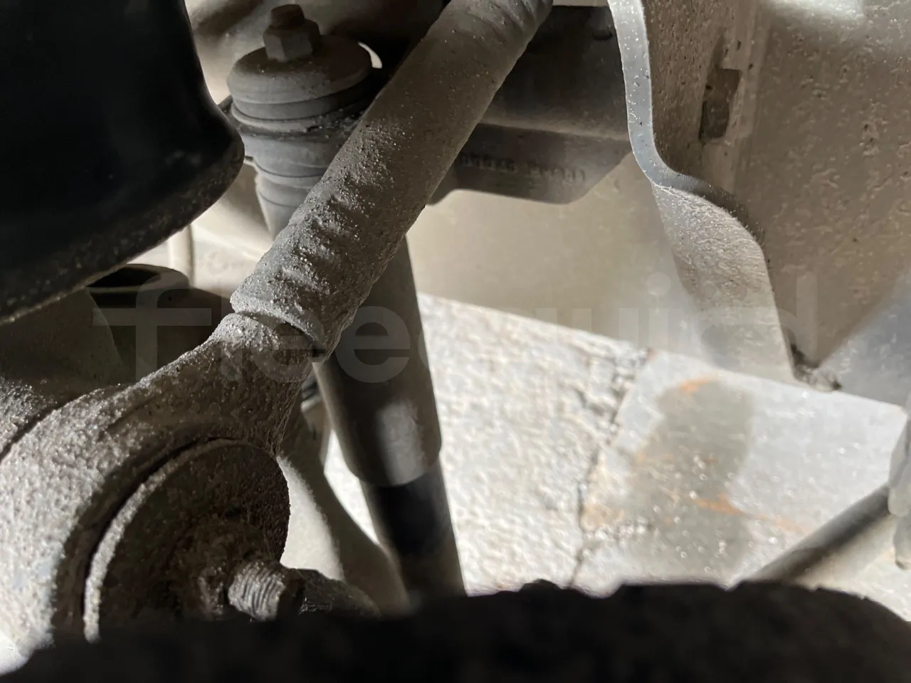 Man Noge Touring345 - EUR3 -  301kW - 13.000m - front shock absorbers left