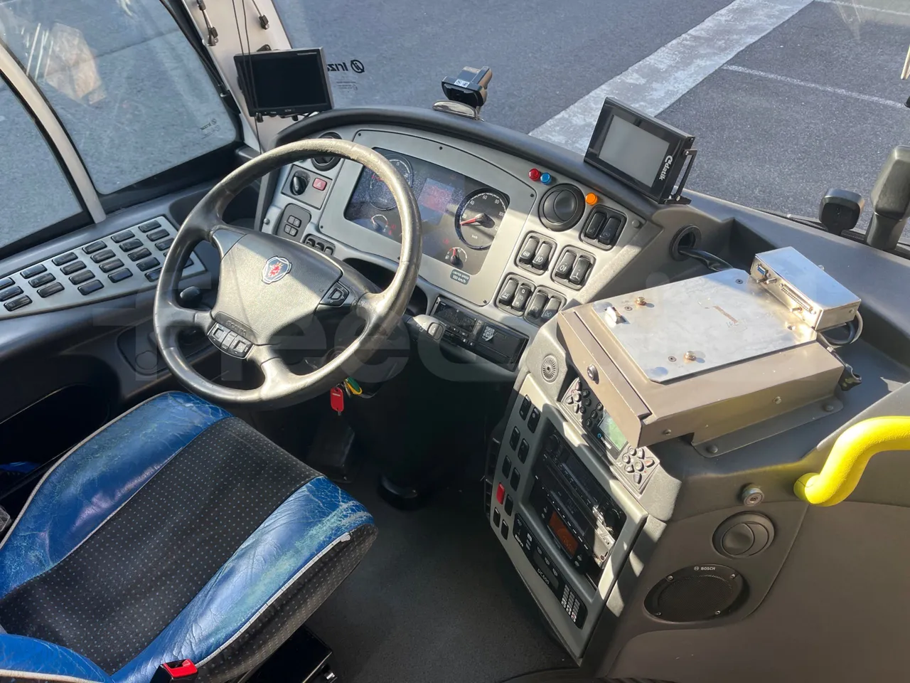 Scania Irizar i4H 14.99 M3 - Euro6 - 302kW - 14.990mt - buttons panels on