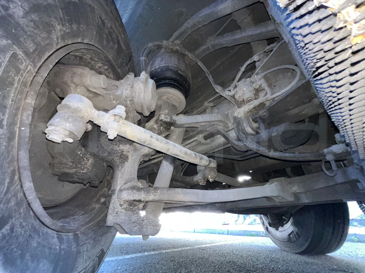 Scania Irizar i4H 14.99 M3 - Euro6 - 302kW - 14.990mt - front shock absorbers left