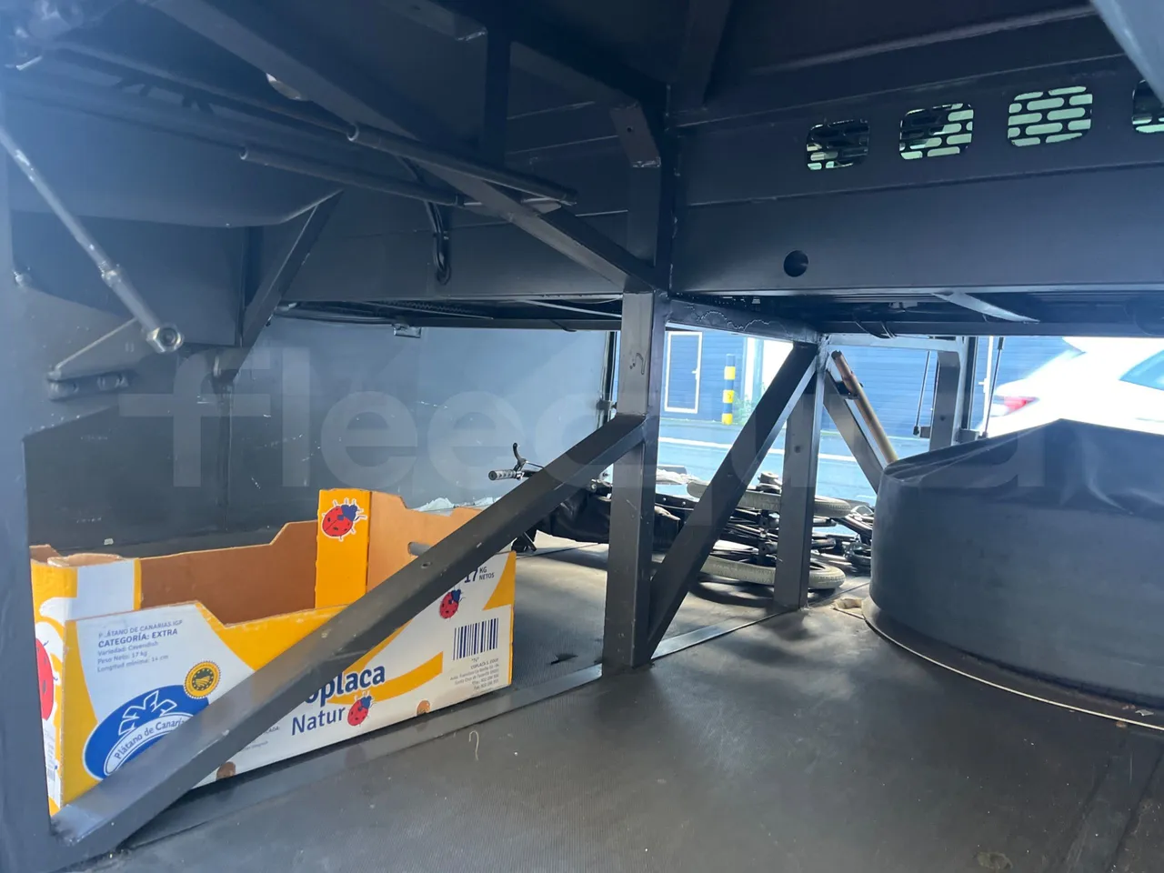 Scania Irizar i4H 14.99 M3 - Euro6 - 302kW - 14.990mt - internal frame rust check