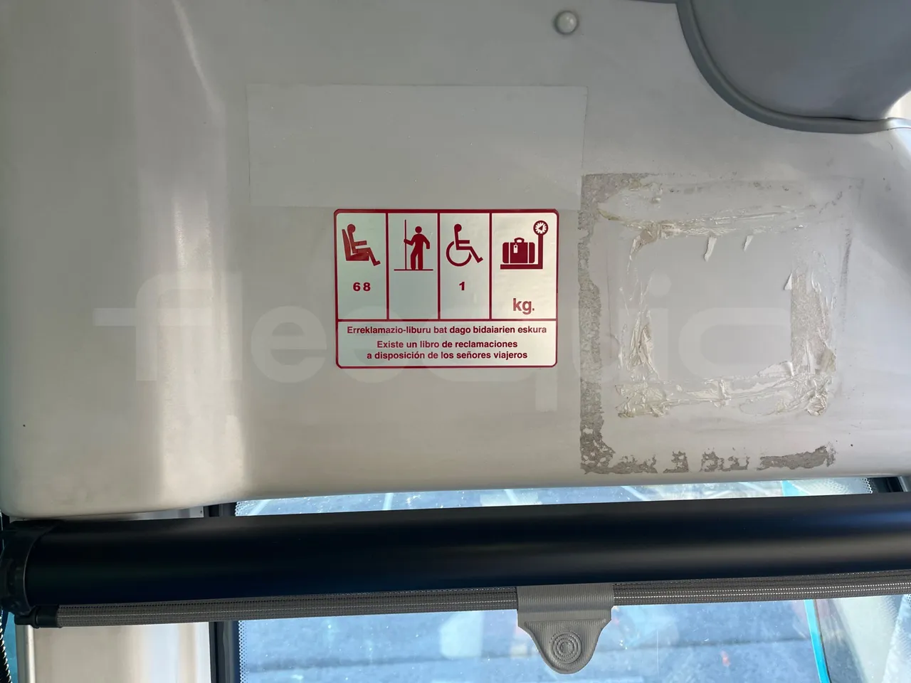 Scania Irizar i4H 14.99 M3 - Euro6 - 302kW - 14.990mt - seat plate photo